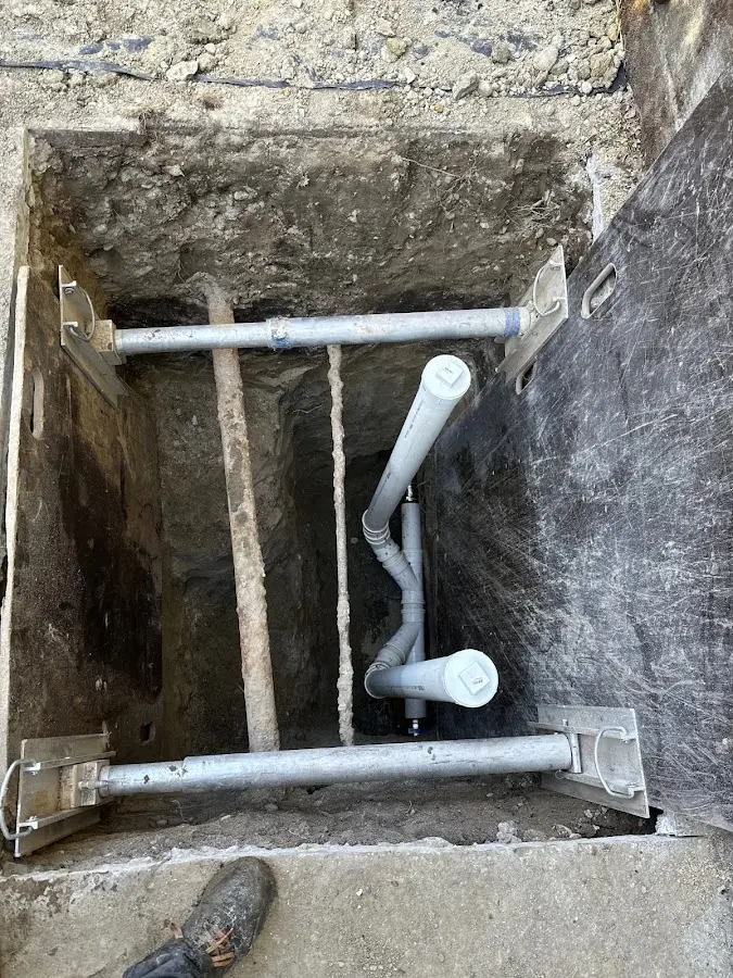 Experienced plumber completing Gas Line Repair work in Morris